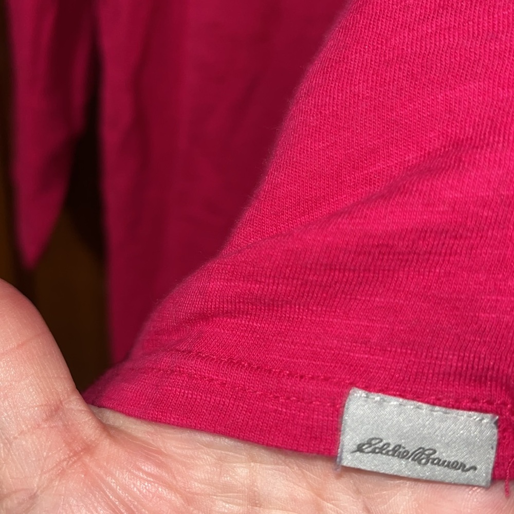 Eddie Bauer women's magenta shirt size medium - Picture 4 of 5